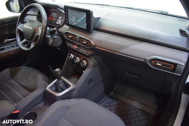Dacia Sandero Stepway TCe 90 MT6 Extreme - 24