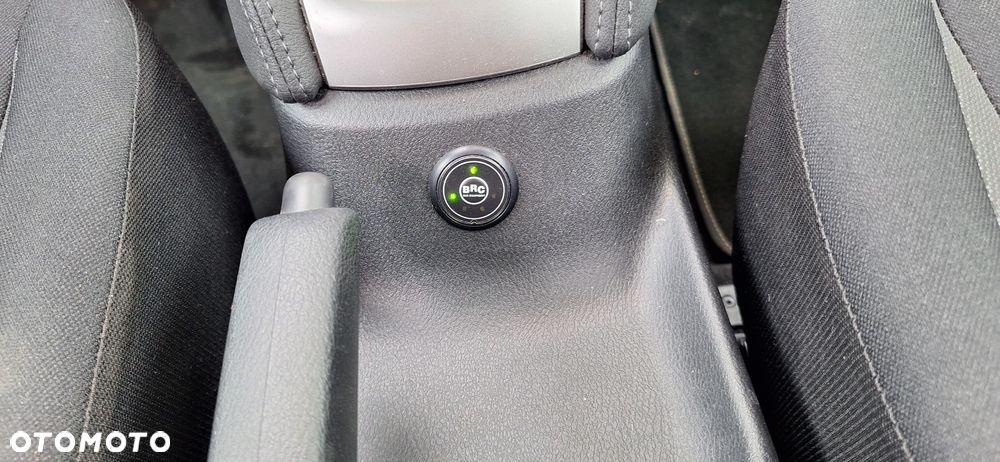 Nissan Micra 1.0 IG-T Acenta - 10