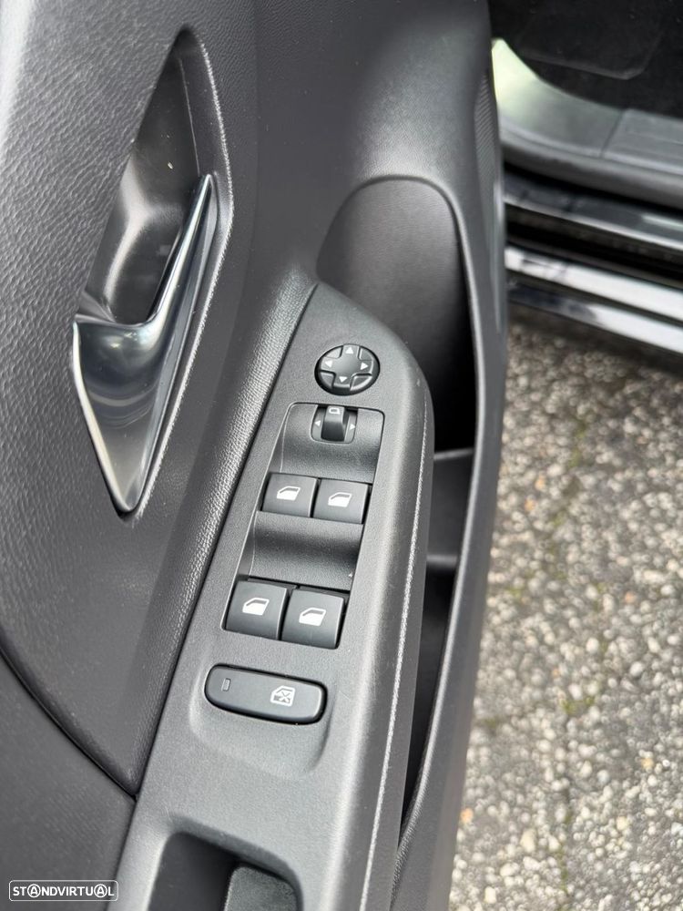 Opel Corsa 1.2 Elegance - 17