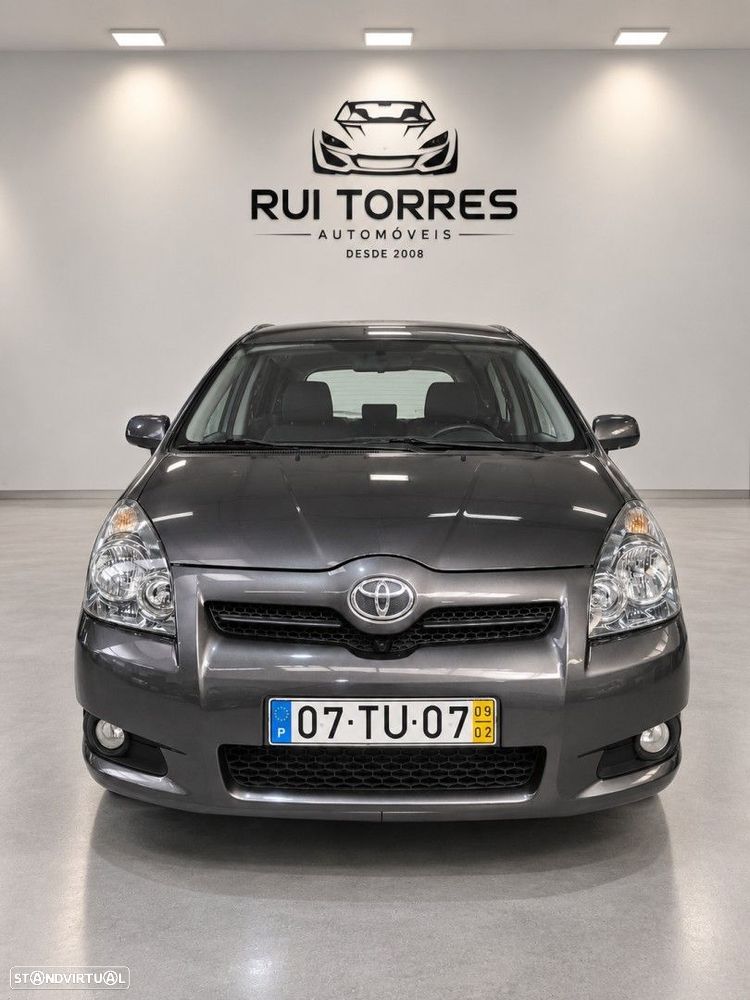 Toyota Corolla Verso 2.2 D-4D DPF Sol - 10