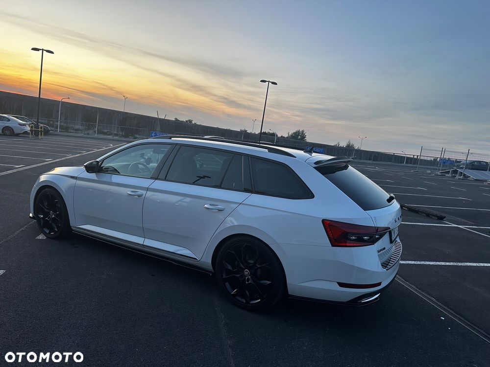 Skoda Superb 2.0 TSI Sportline DSG - 20