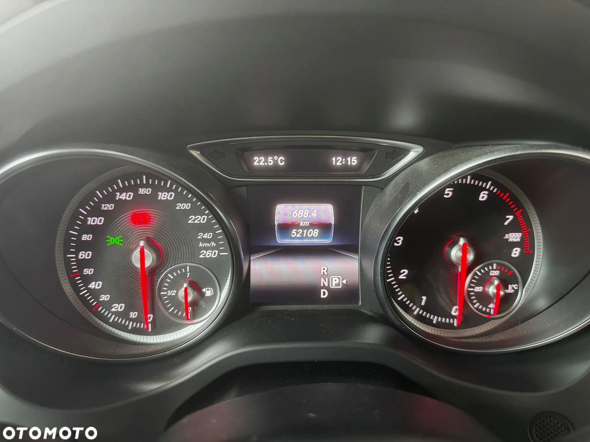 Mercedes-Benz GLA 200 7G-DCT AMG Line - 29