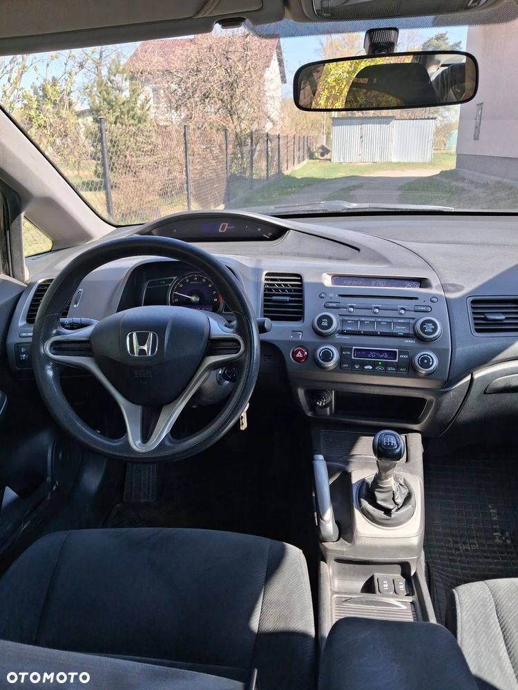 Honda Civic 1.8 Comfort - 8