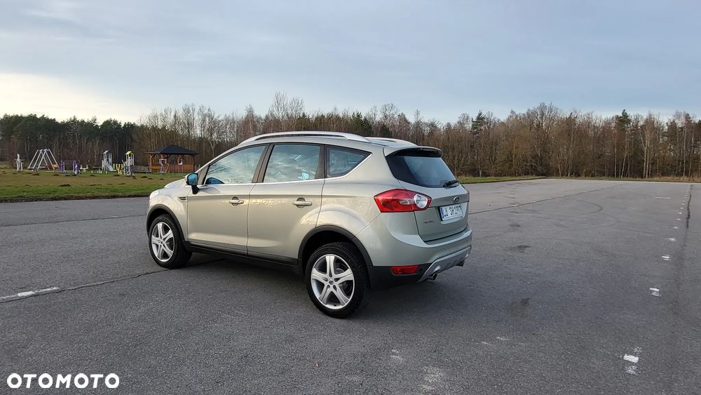 Ford Kuga 2.5 4x4 Champions Edition - 3