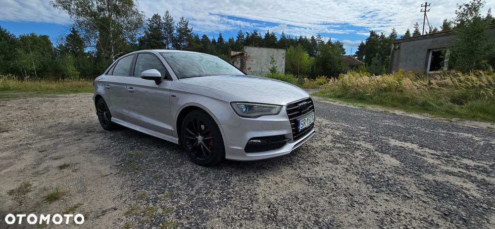 Audi A3 Sportback 2.0 TDI Ambiente - 2