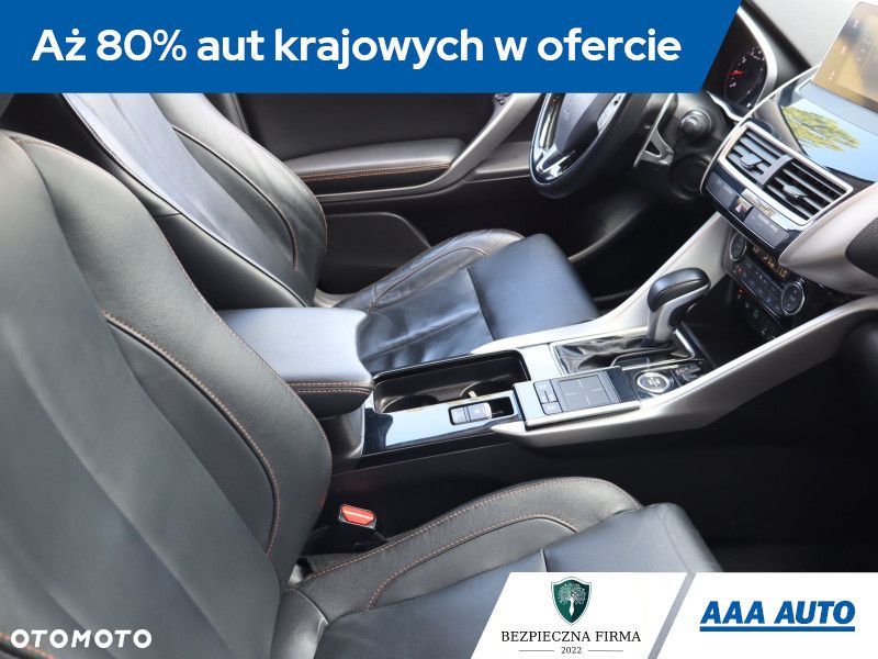 Mitsubishi Eclipse Cross - 11