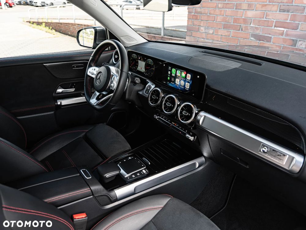 Mercedes-Benz GLB 200 d 8G-DCT Edition AMG Line - 24