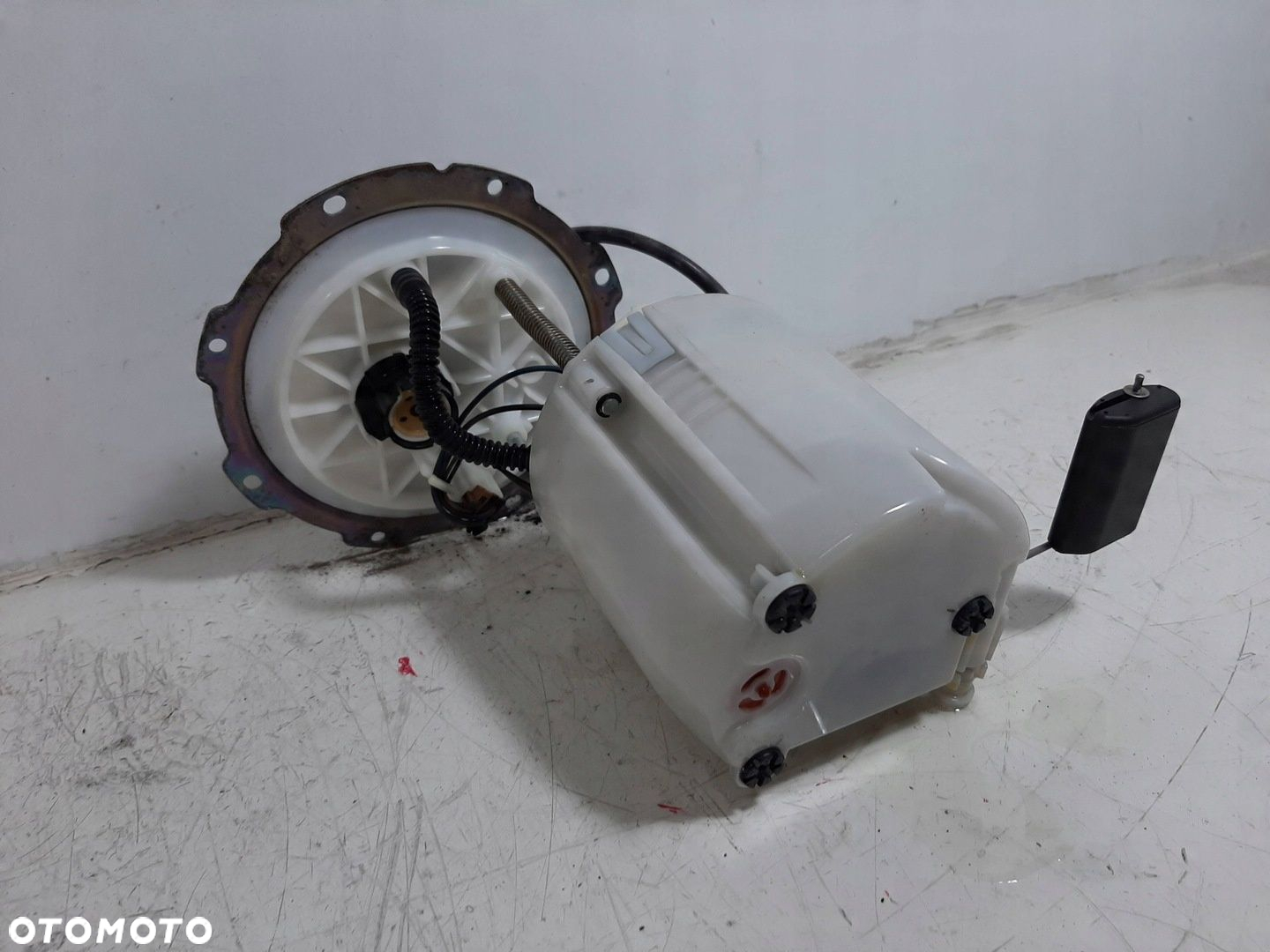HYUNDAI ELANTRA V LIFT 1.6 16V 14R POMPA PALIWA 31110-2V210 - 12