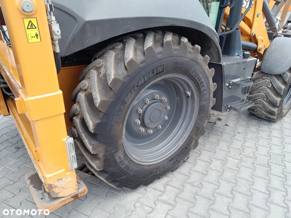 Case 580SV 2023R - 16