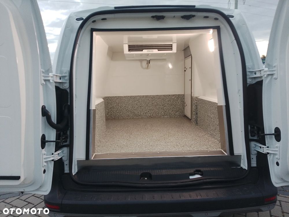 Mercedes-Benz Citan Kangoo Townstar Van L2 Maxi Automat Nowa Izoterma Chłodnia Mroźnia minus 20 stopni grzanie Salon PL 2,5DMC 3 osoby - 24
