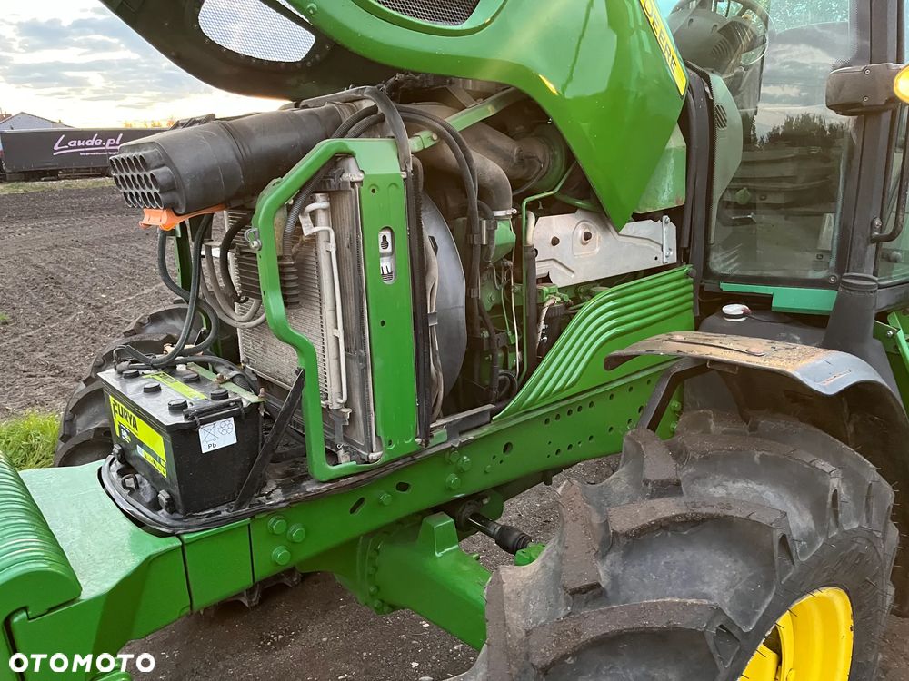 John Deere - 19