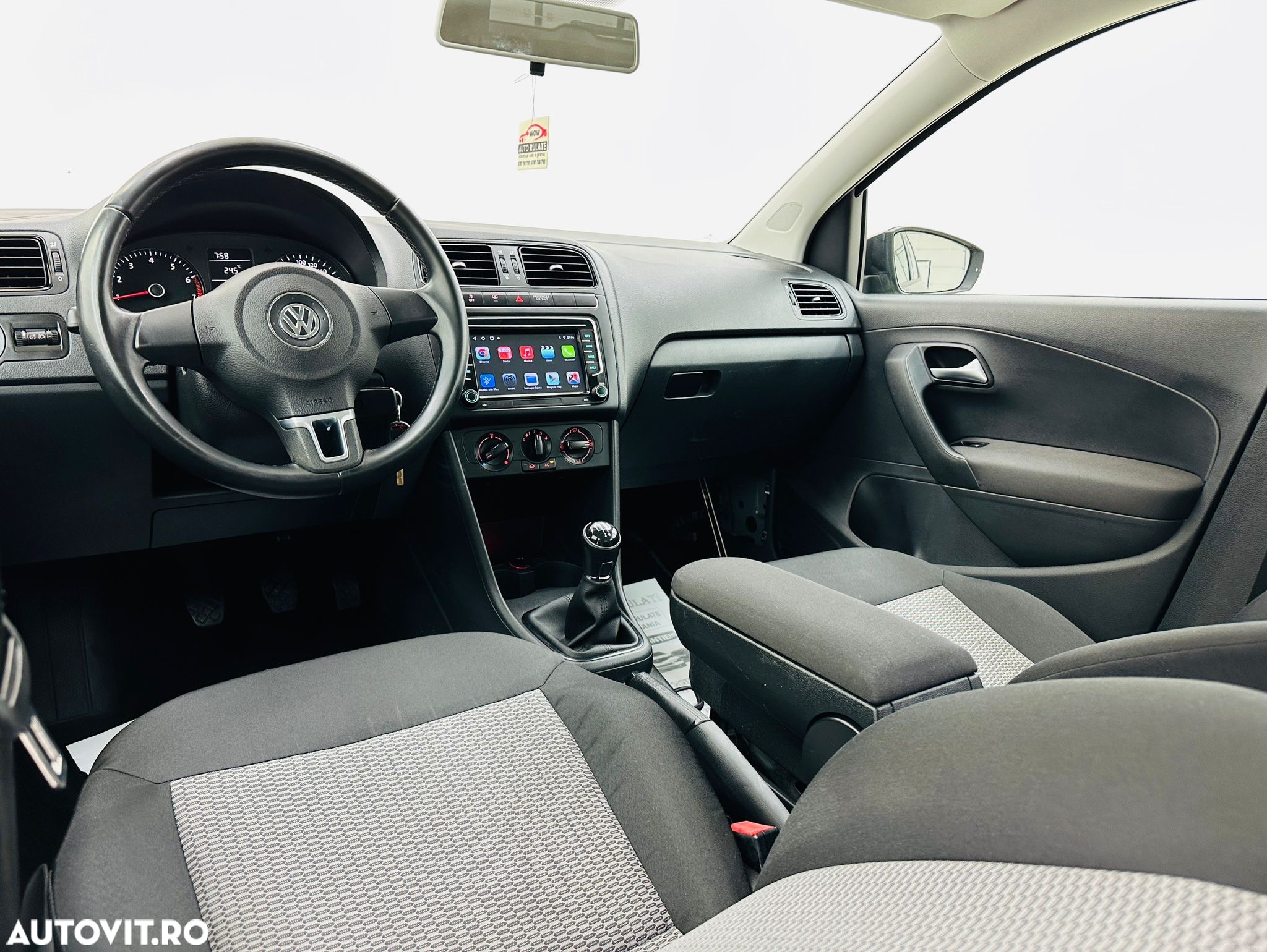 Volkswagen Polo - 23