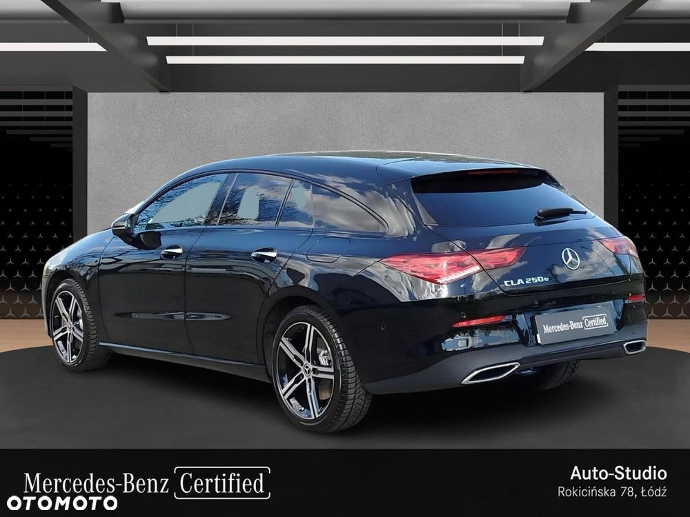 Mercedes-Benz CLA - 5