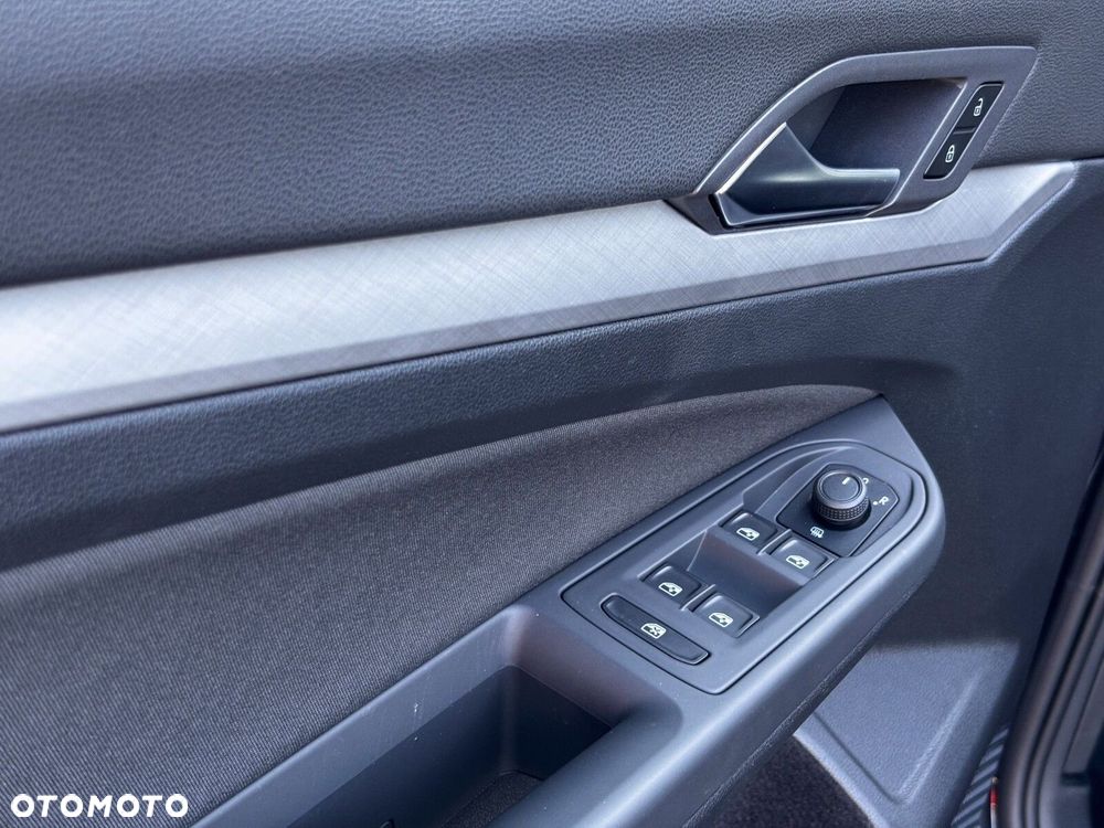 Volkswagen Golf Variant - 29