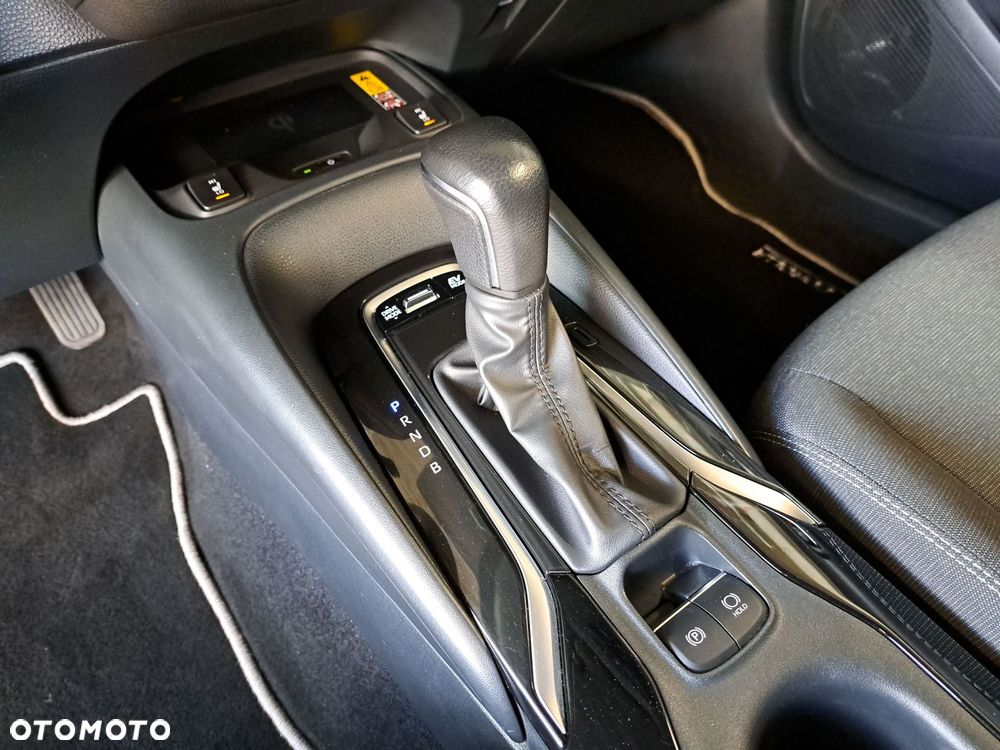 Toyota Corolla 1.8 Hybrid Comfort - 29