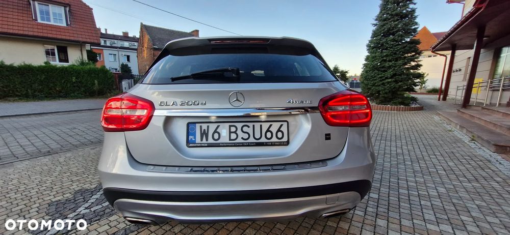 Mercedes-Benz GLA 200 (CDI) d 4-Matic - 6