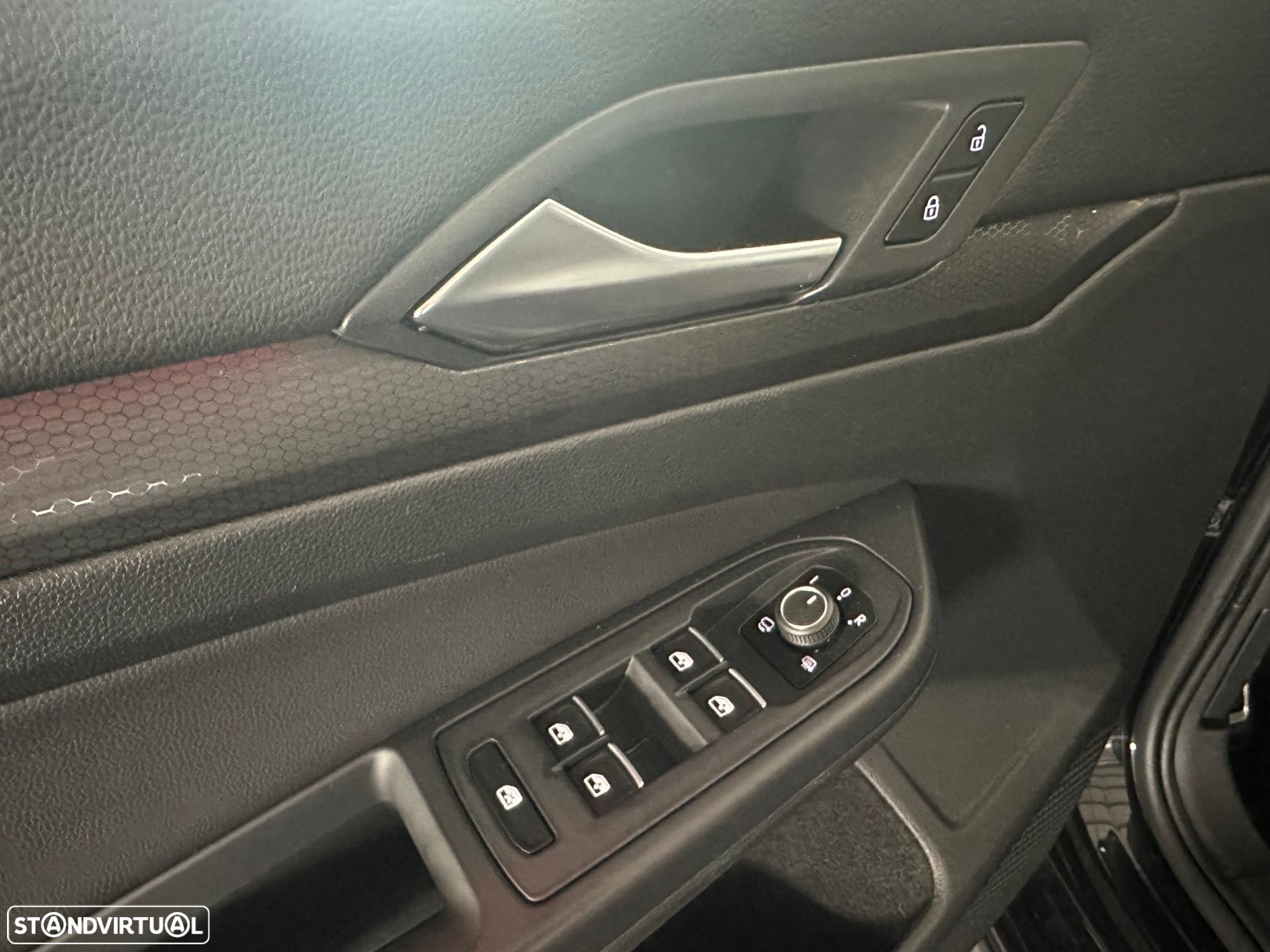 VW Golf 2.0 TSI GTI DSG - 13