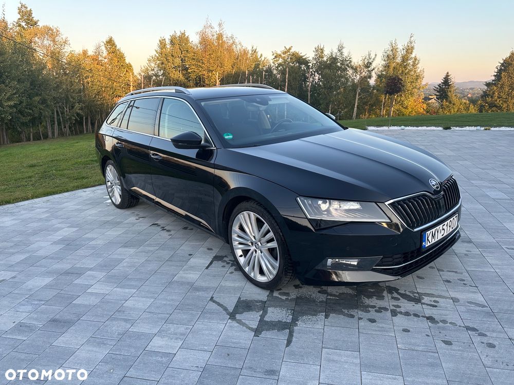 Skoda Superb 2.0 TDI 4x4 Style DSG - 4