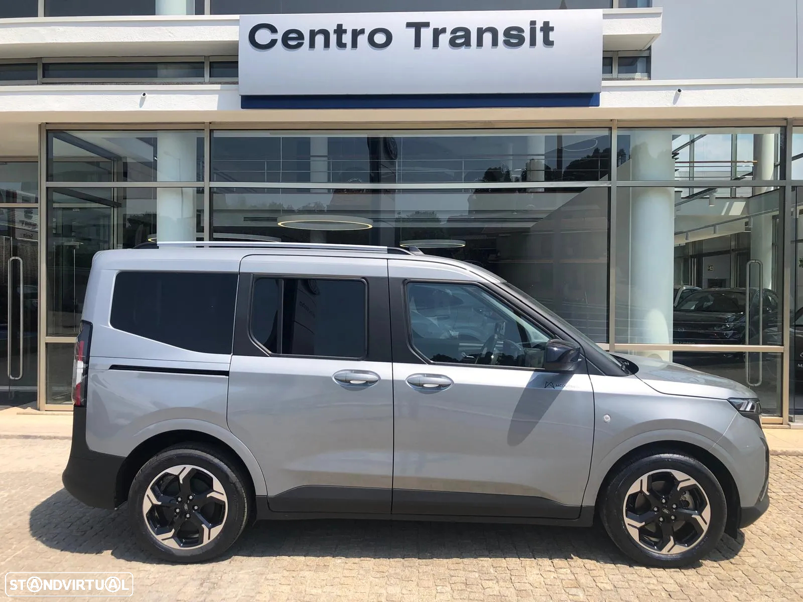 Ford Tourneo Courier E-Tourneo 43.6 kWh Titanium - 5