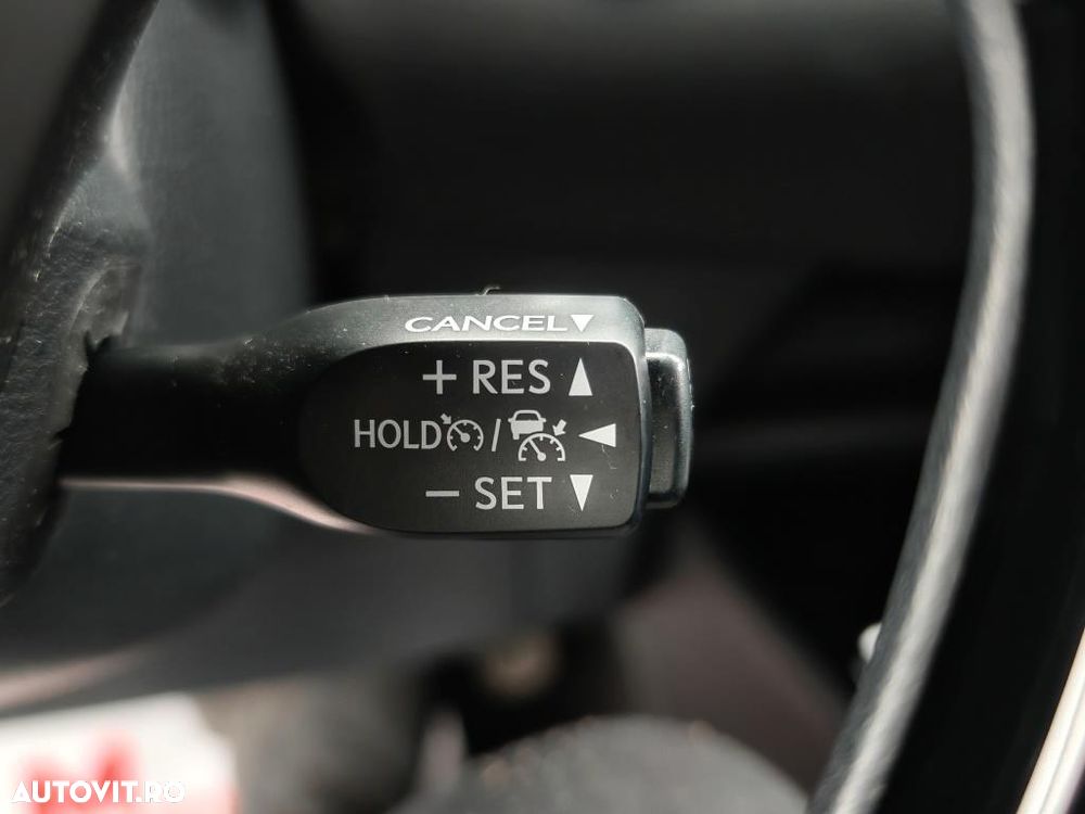 Toyota C-HR Hybrid Business-Edition - 22