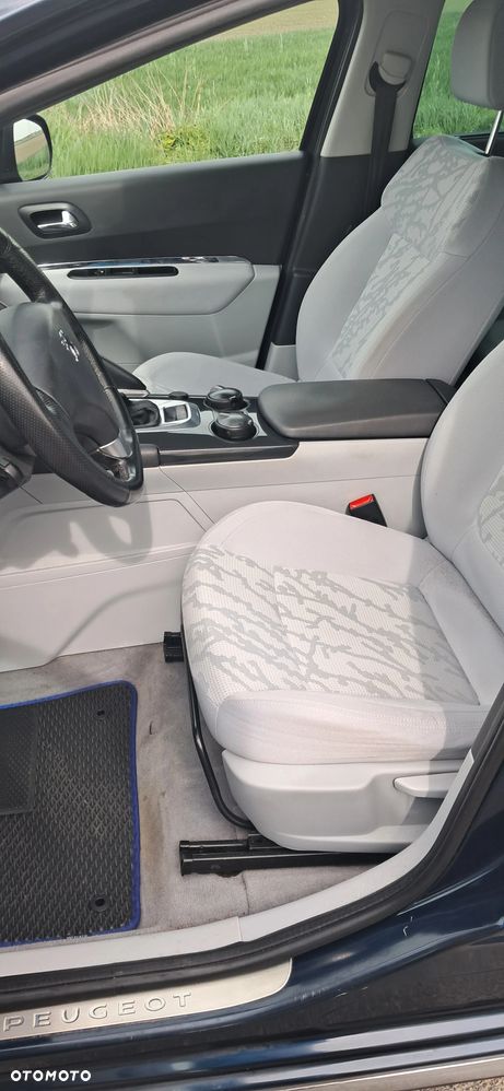 Peugeot 3008 - 8