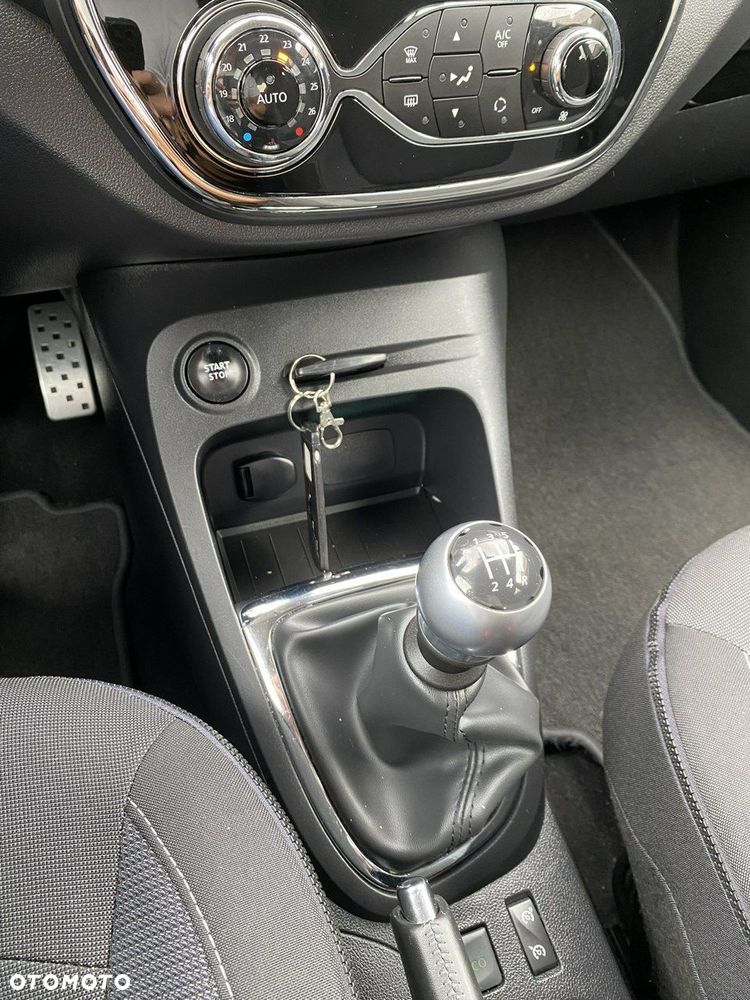 Renault Captur - 19