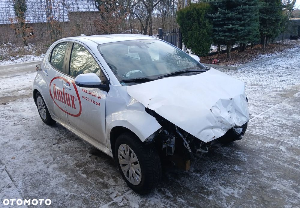 Toyota Yaris 1.0 Active - 11