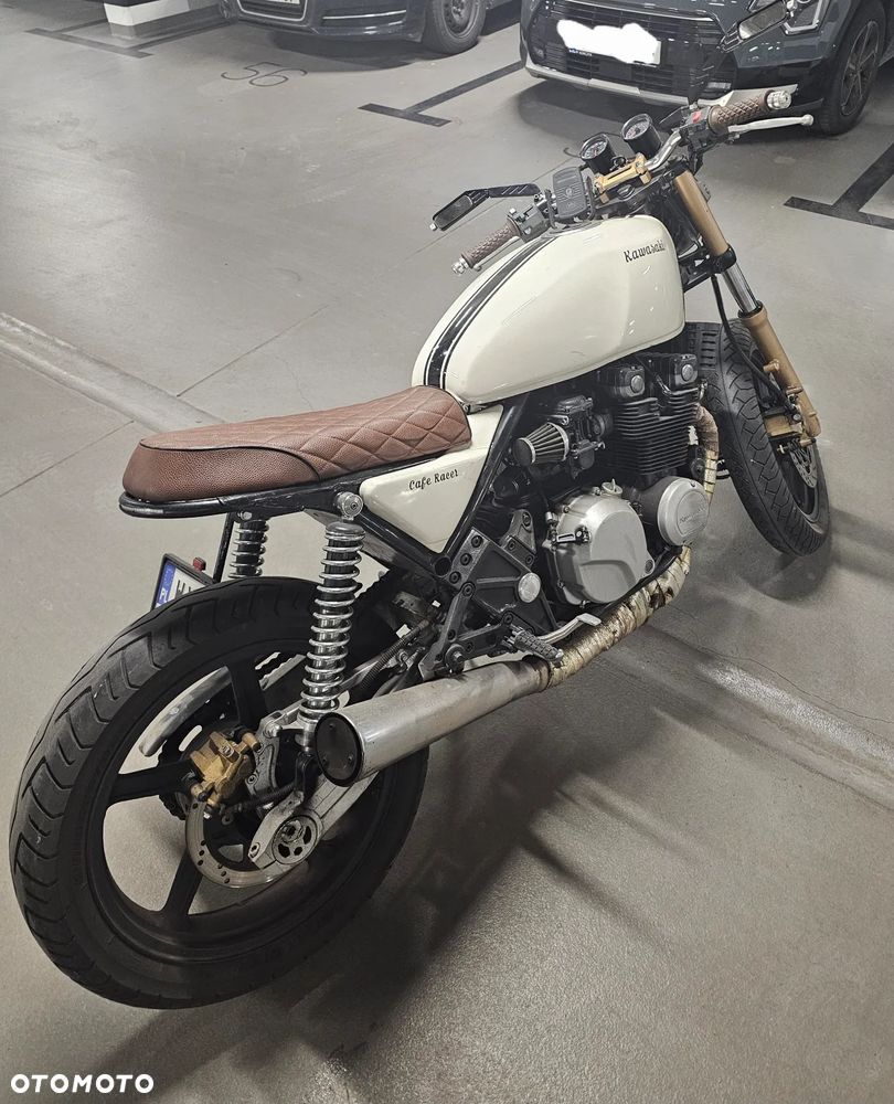 Kawasaki Zephyr - 12