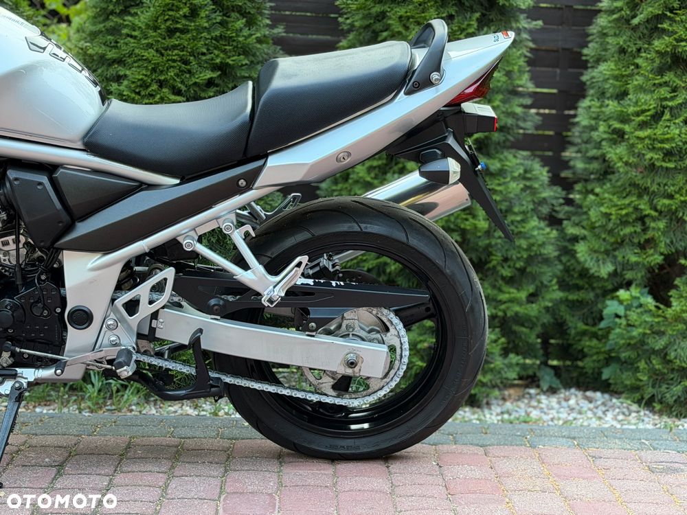 Suzuki Bandit - 20