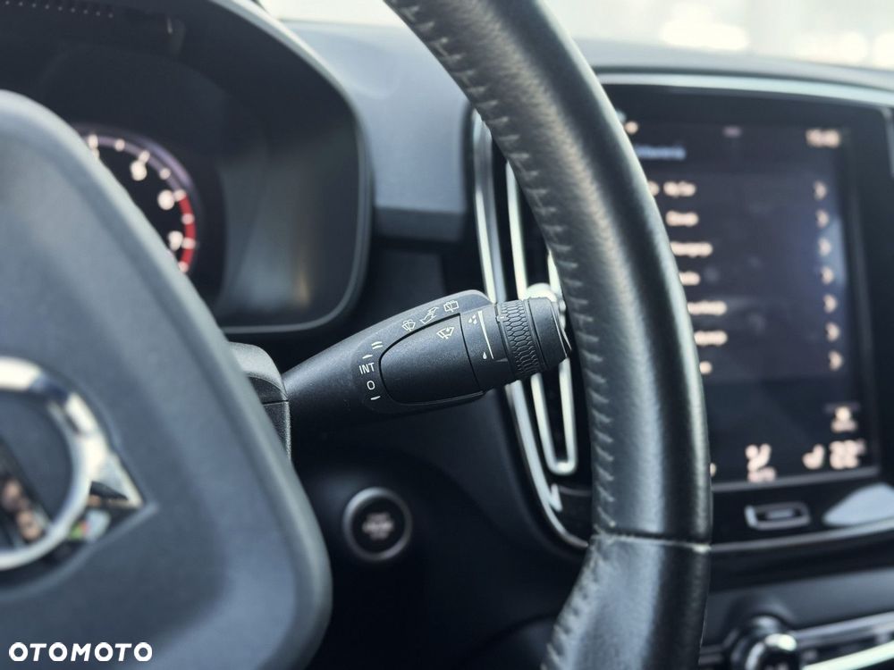 Volvo XC 40 - 26