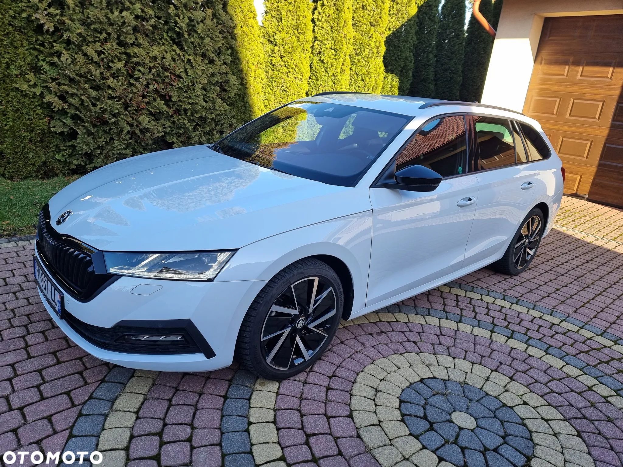Skoda Octavia 2.0 TDI Style DSG - 1