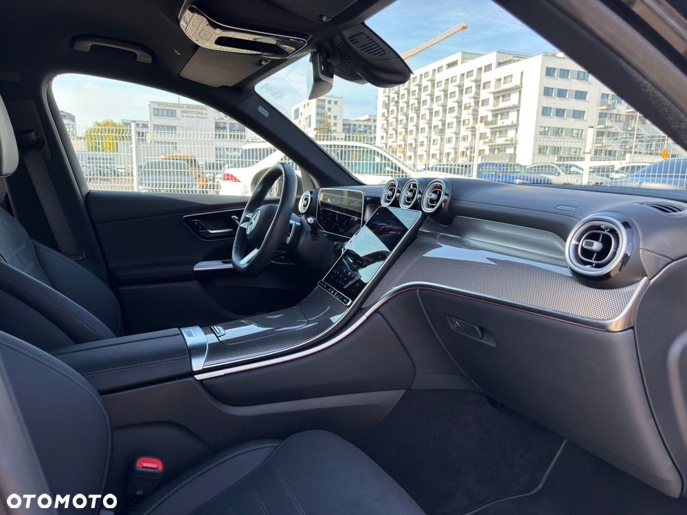Mercedes-Benz GLC 220 d mHEV 4-Matic AMG Line - 25