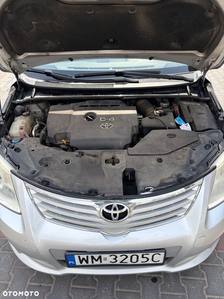 Toyota Avensis 2.0 D-4D Sol+NAVI - 18