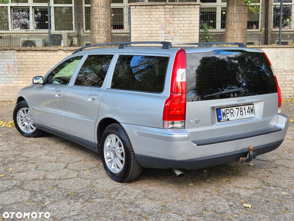 Volvo V70 2.4 Kinetic - 3