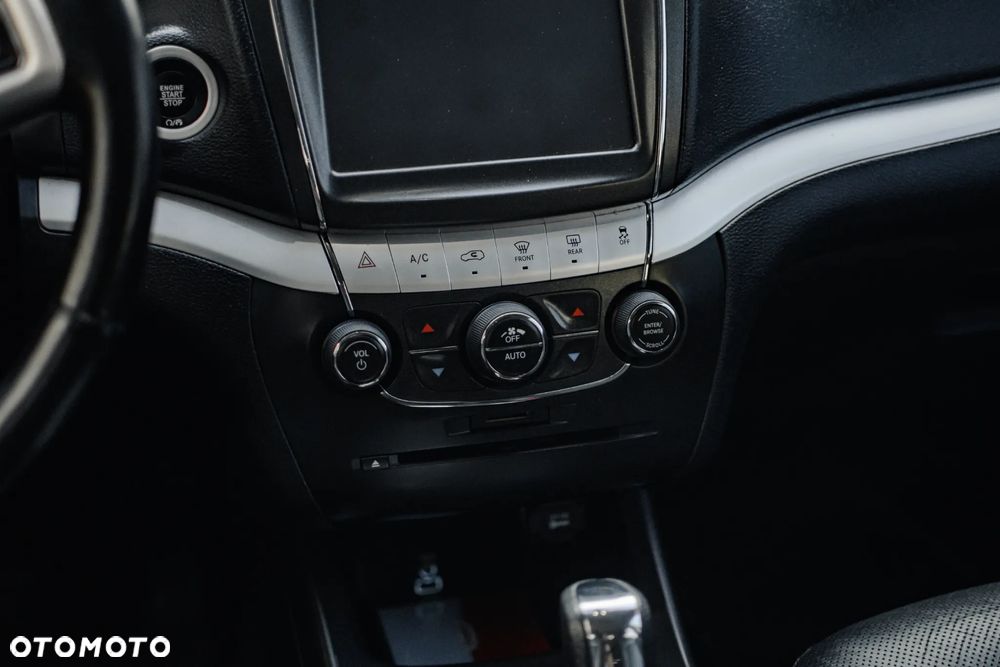 Dodge Journey - 16