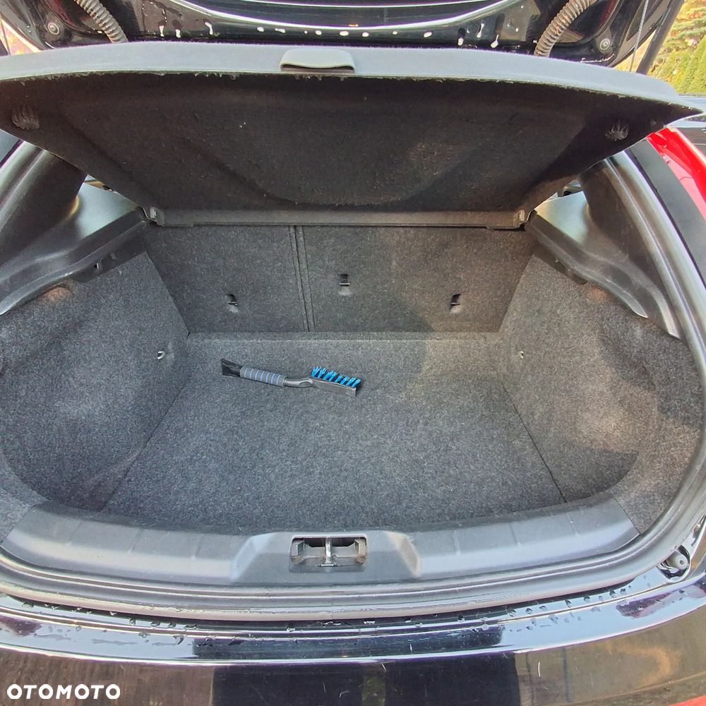 Volvo V40 D2 - 20