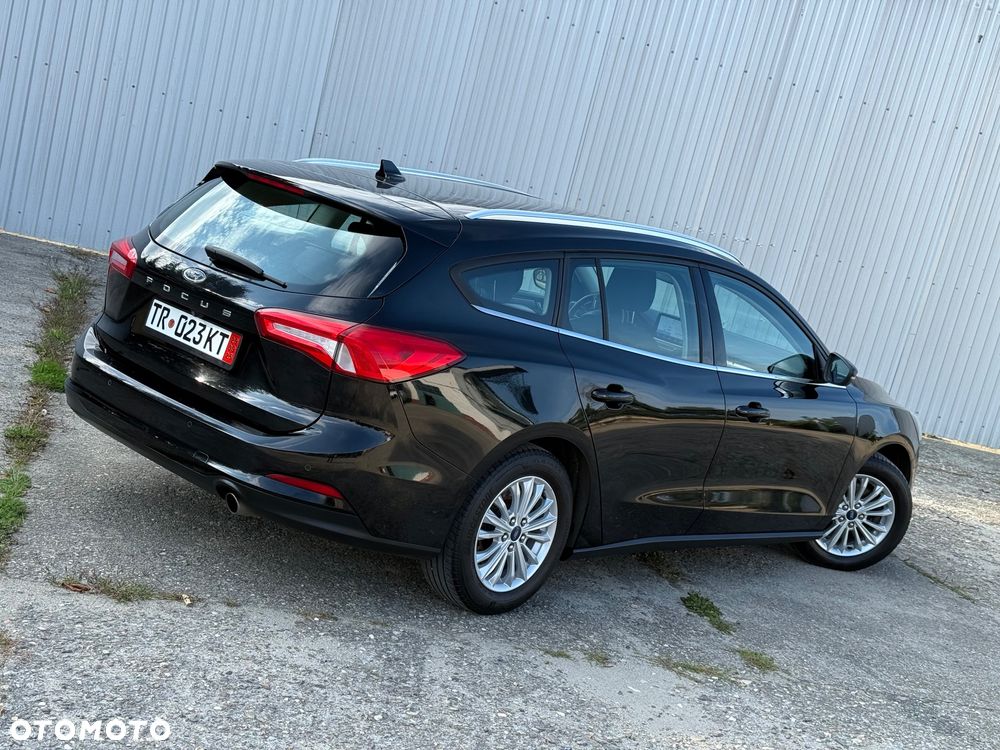 Ford Focus 1.5 EcoBlue Start-Stopp-System TITANIUM - 21