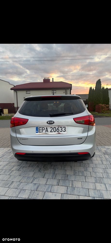 Kia Ceed 1.6 CRDi L - 3