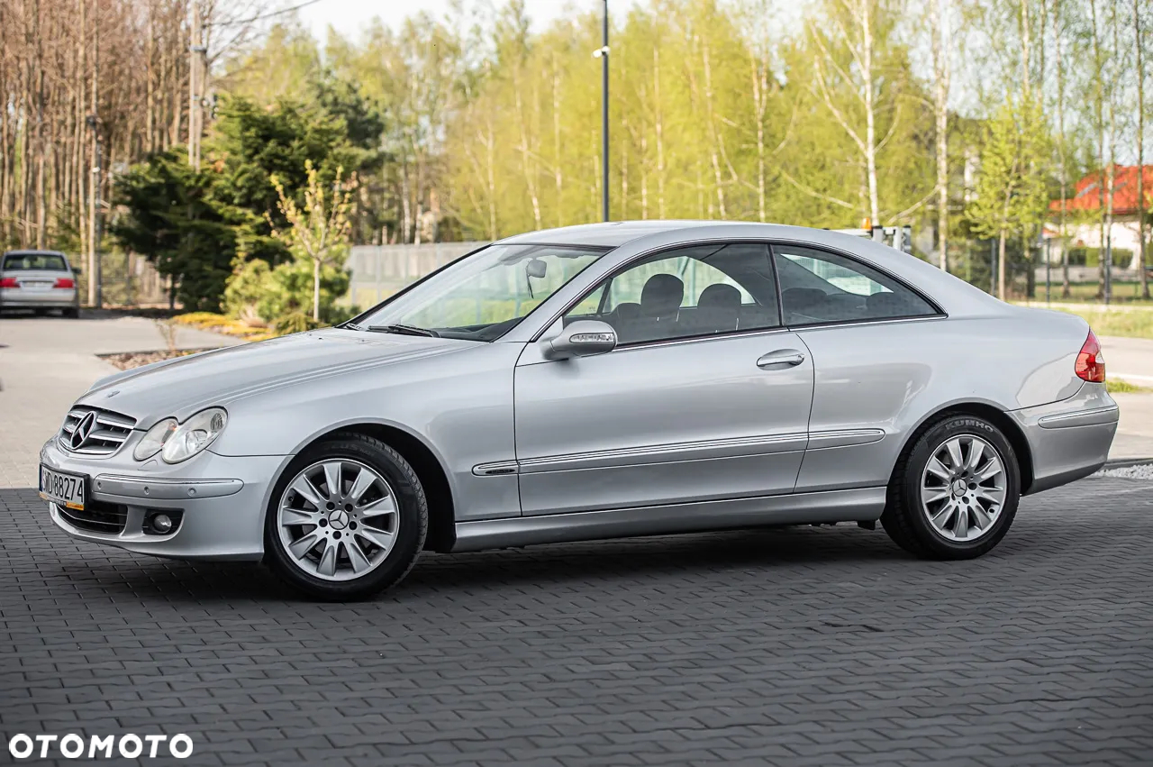 Mercedes-Benz CLK - 9