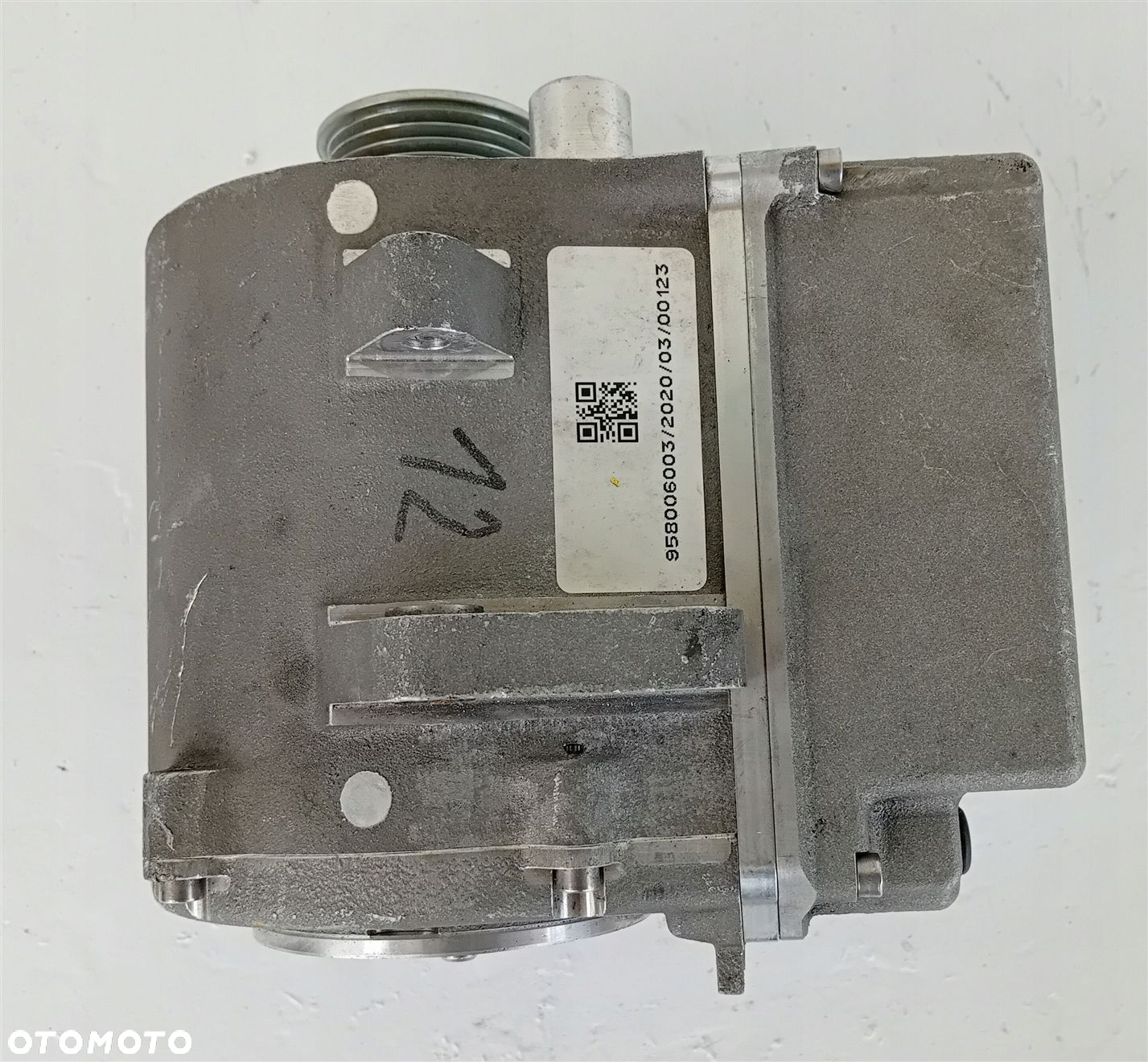 ALTERNATOR MERCEDES AMG H1779063500 NOWY - 3