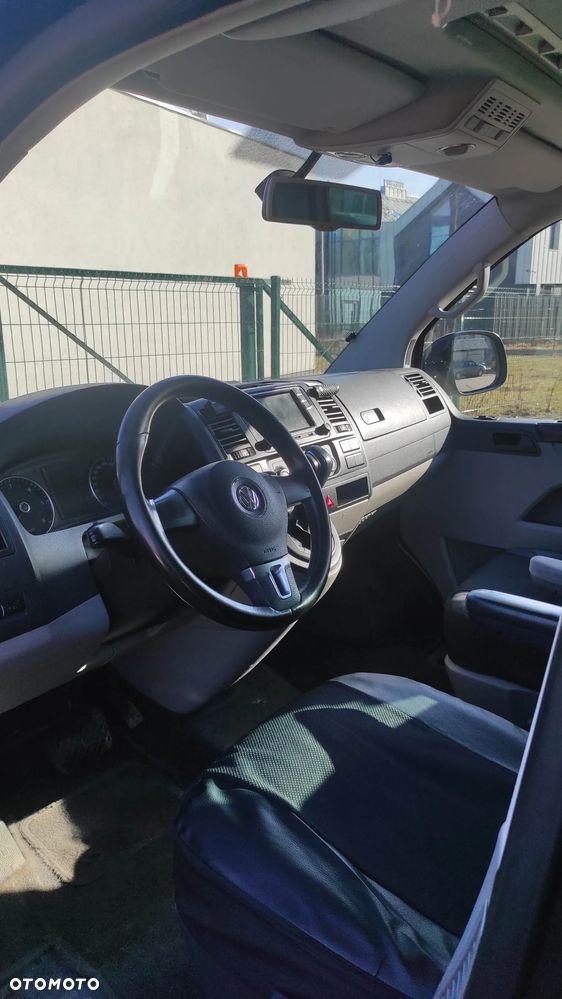 Volkswagen Transporter - 12