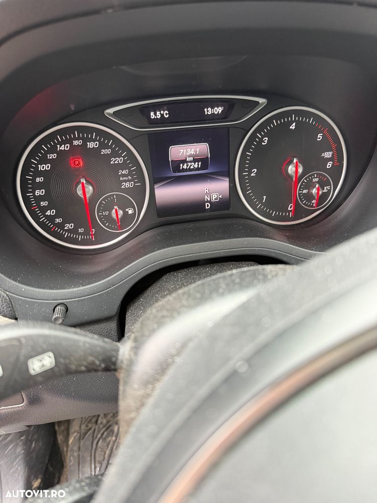 Mercedes-Benz B 220 d Aut. - 6