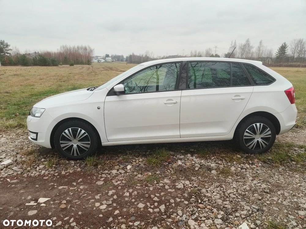 Skoda RAPID - 6