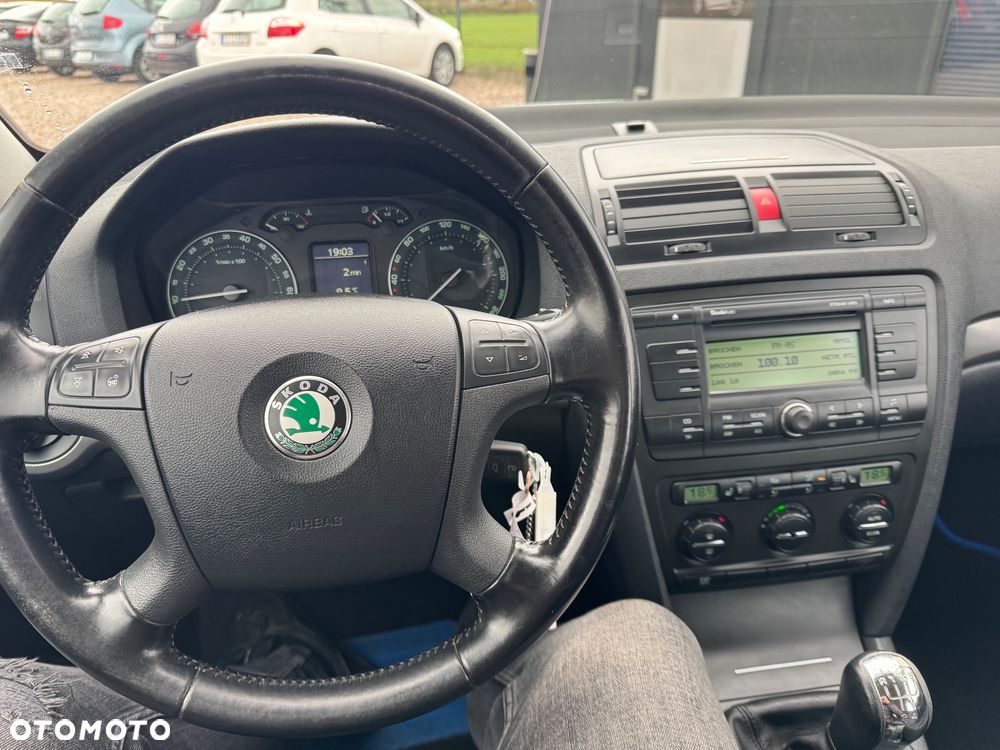 Skoda Octavia - 11