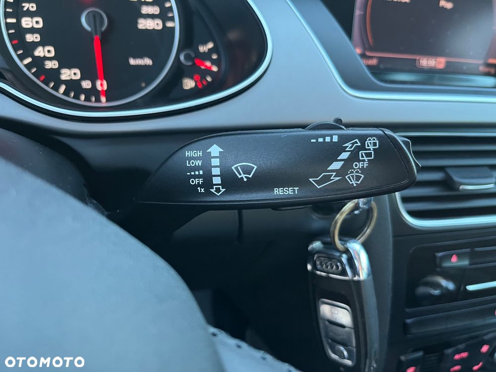 Audi A4 Avant 2.0 TDI DPF clean diesel multitronic Ambiente - 28