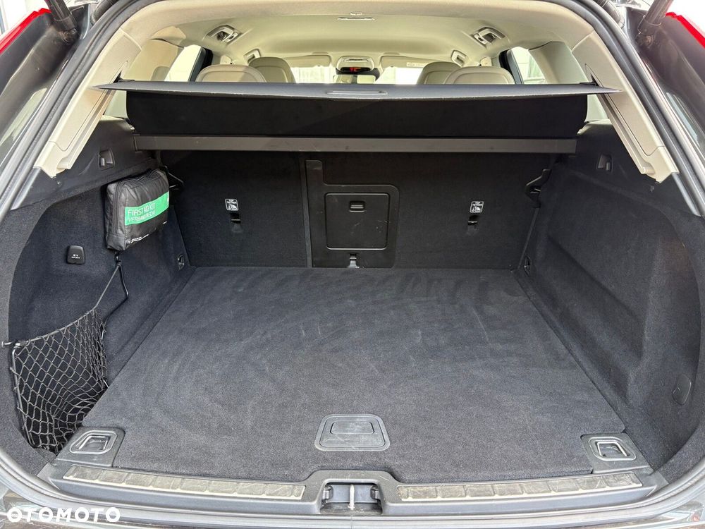 Volvo XC 60 - 19