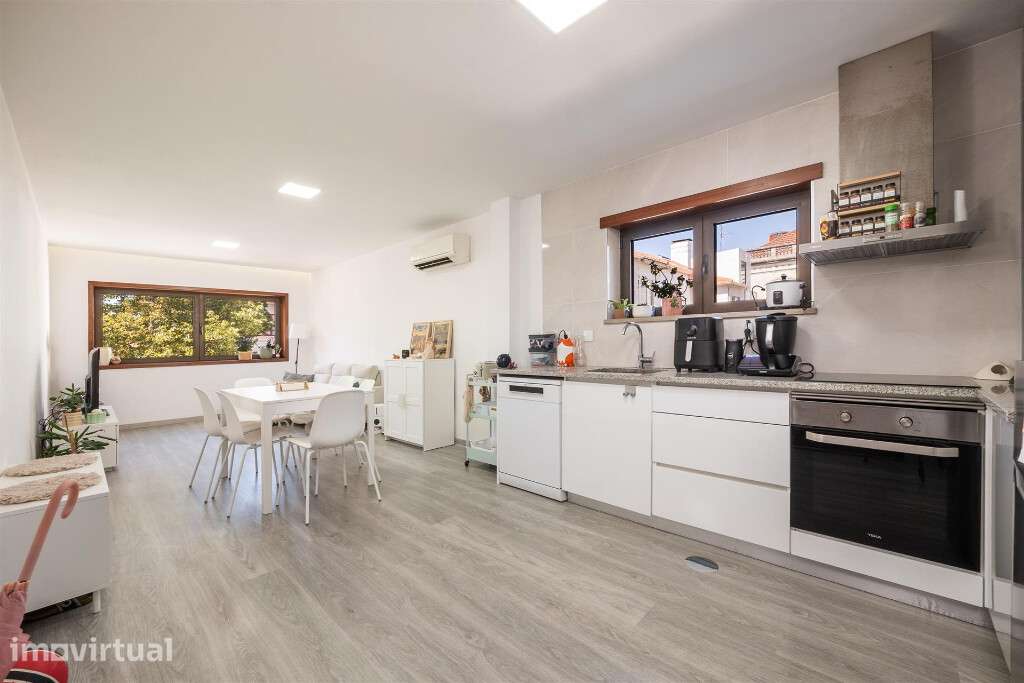 Apartamento T1,Celas - Grande imagem: 2/6