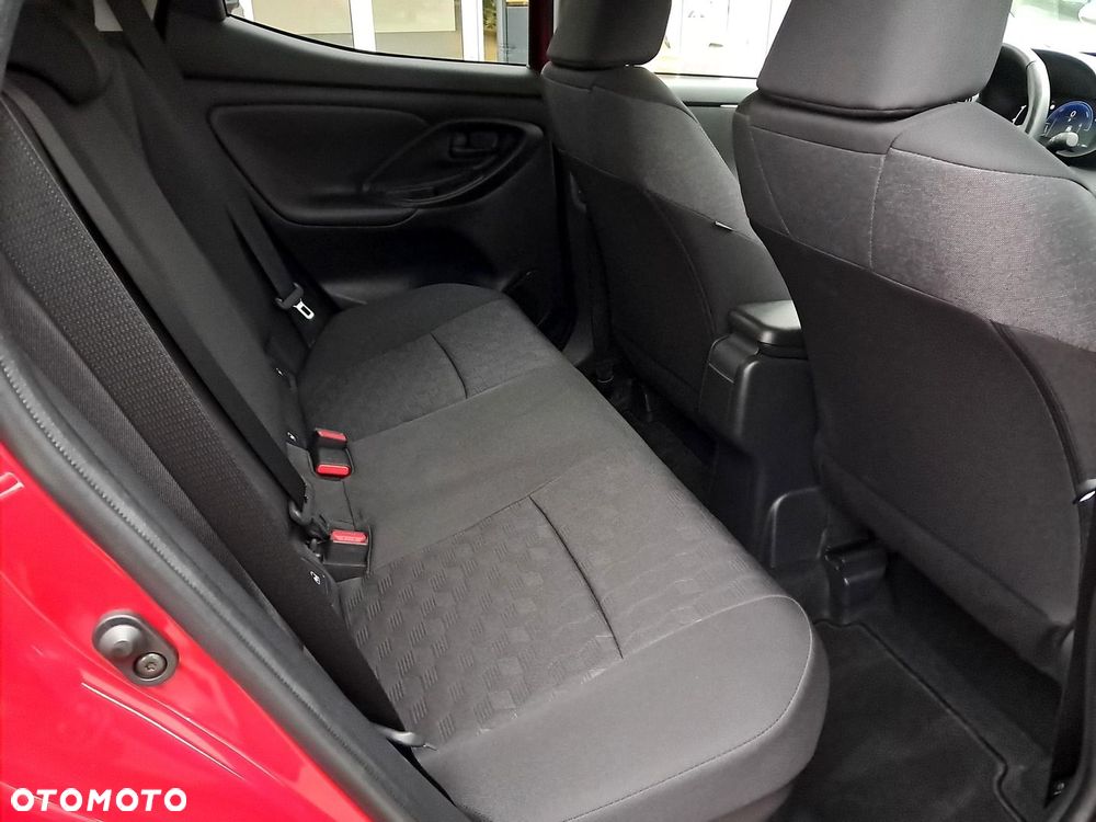 Toyota Yaris Hybrid 1.5 Style - 11