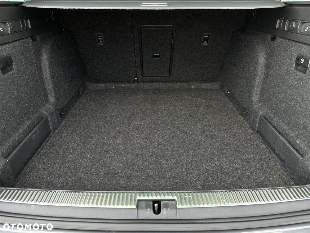 Skoda Superb 1.5 TSI Ambition DSG - 11