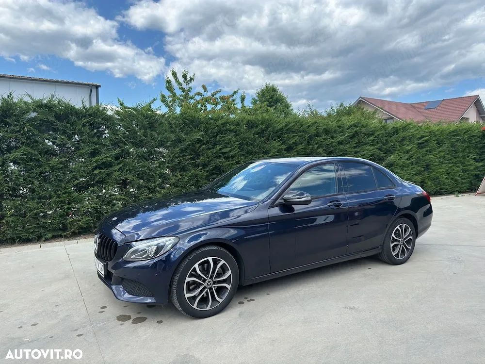 Mercedes-Benz C 200 4MATIC Aut. - 3